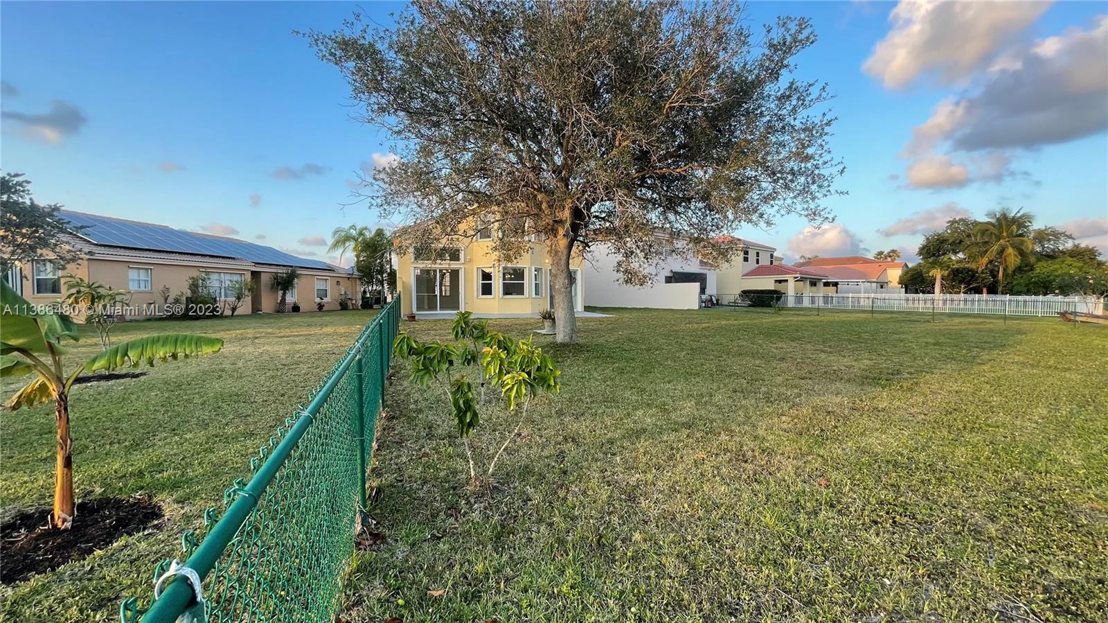 Listing Photo 37