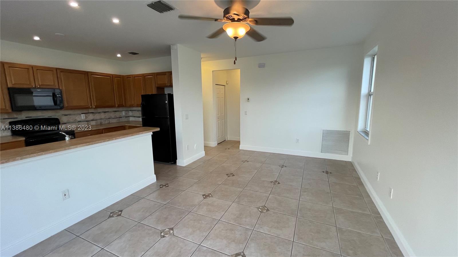 Listing Photo 52