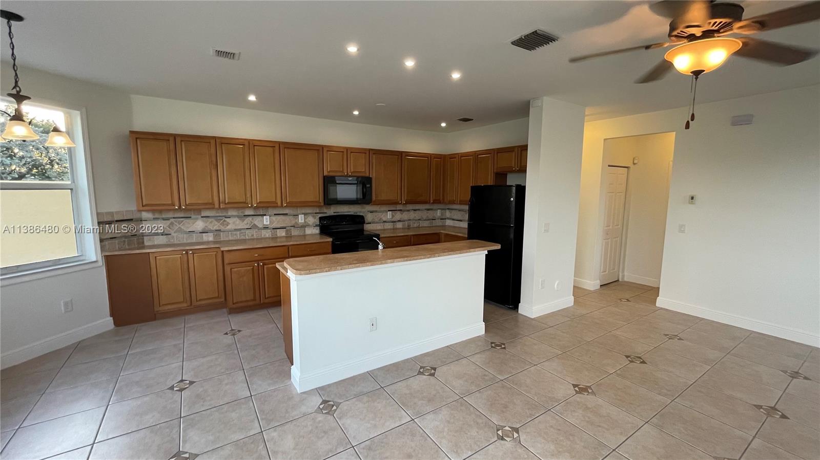 Listing Photo 53