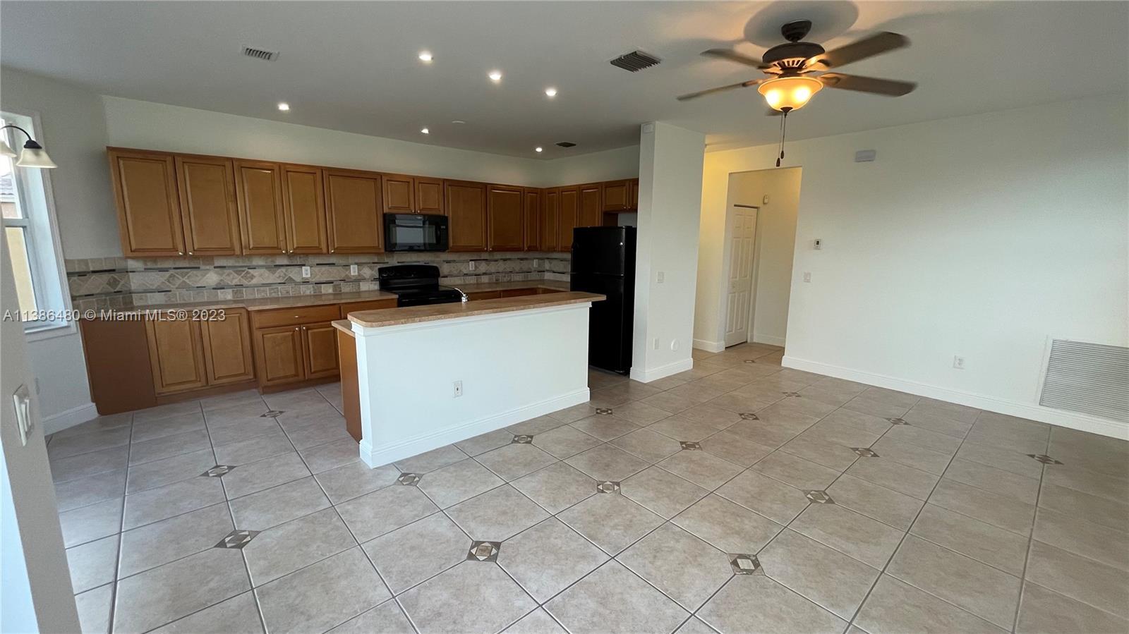 Listing Photo 54