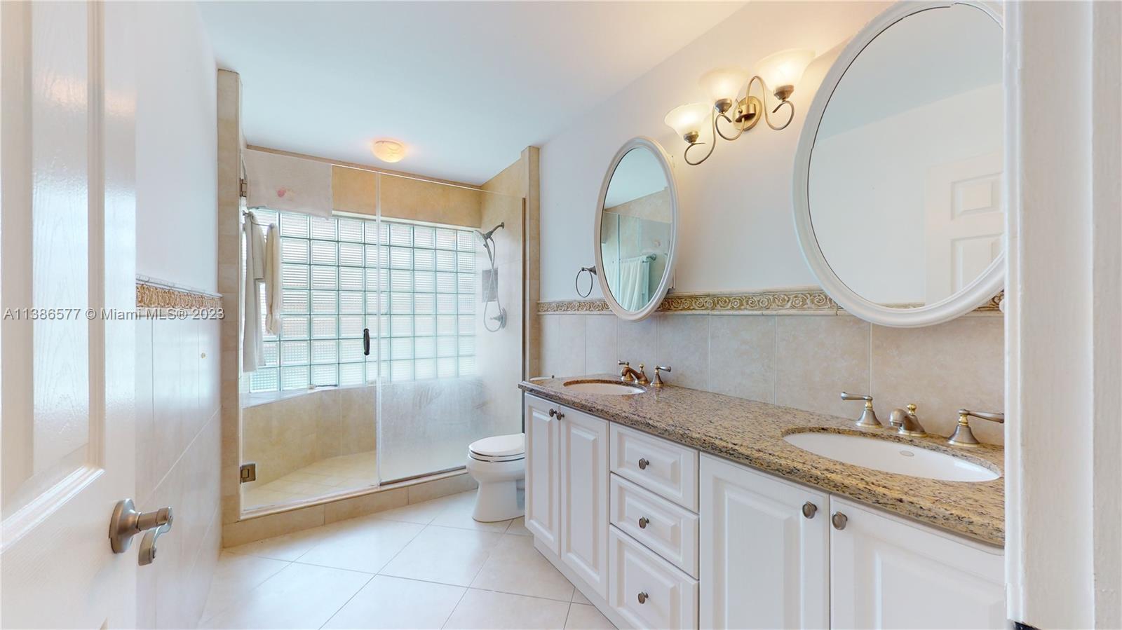 Listing Photo 18