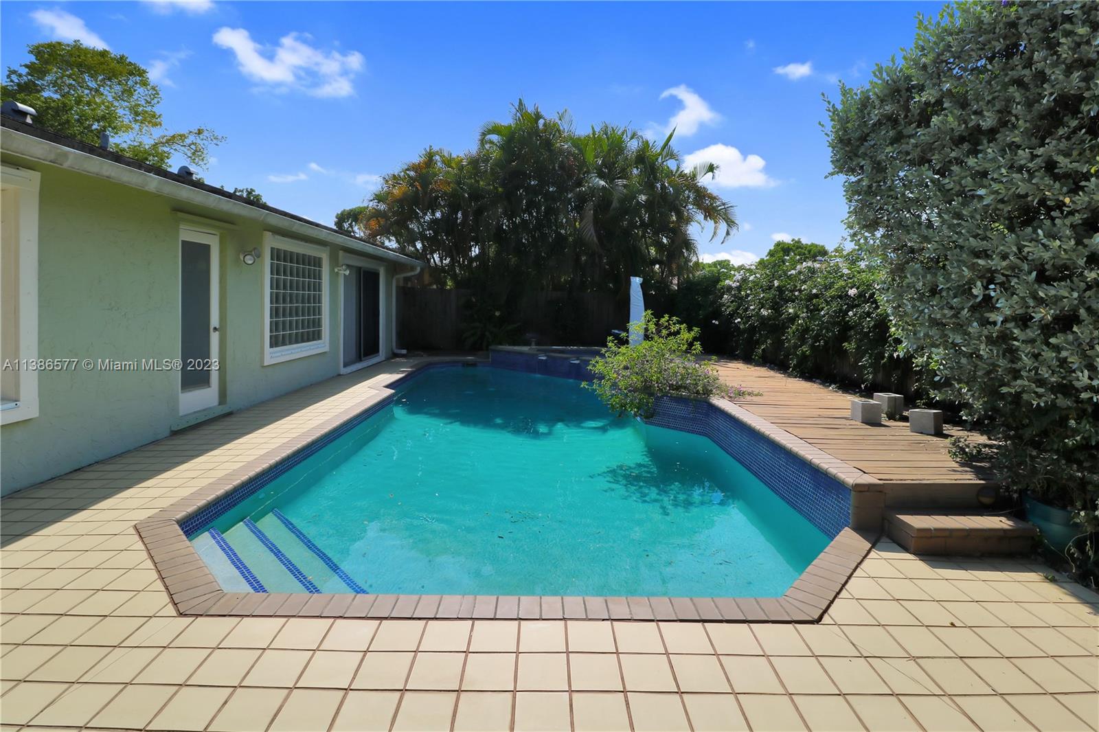 Listing Photo 29