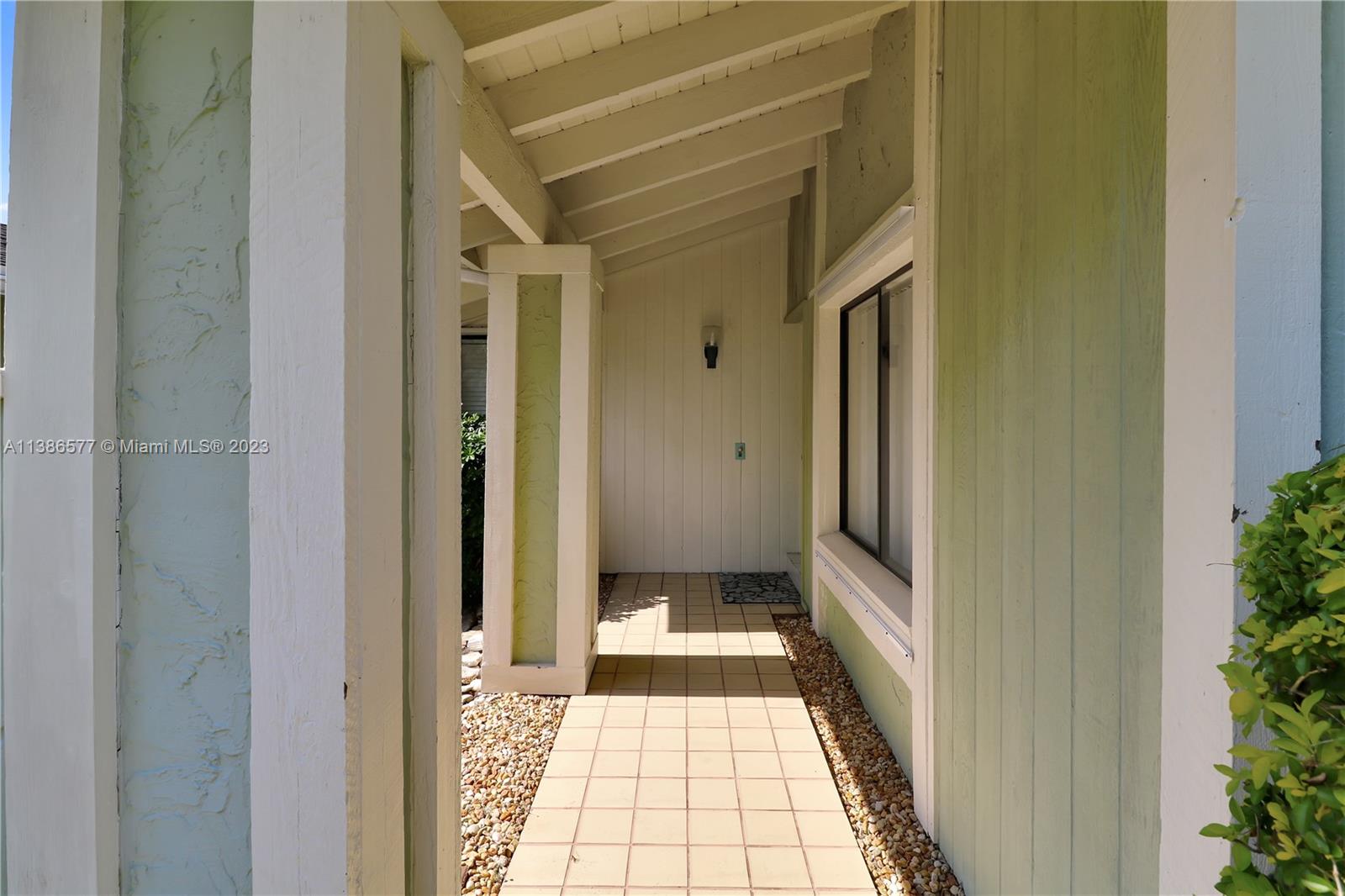 Listing Photo 32