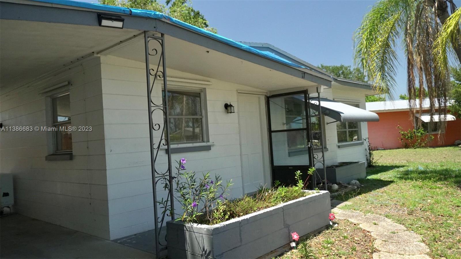 Listing Photo 11