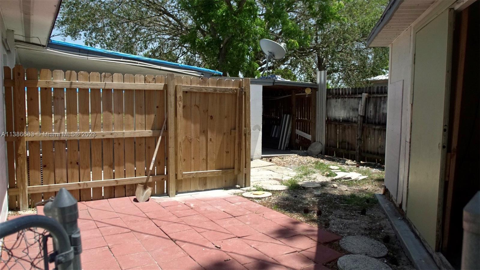 Listing Photo 6