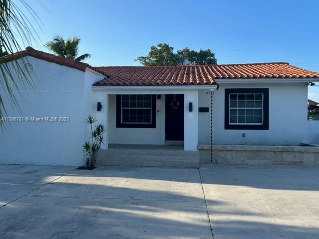 Photo 2 of 4771 SW 7th St in Miami - MLS A11386781
