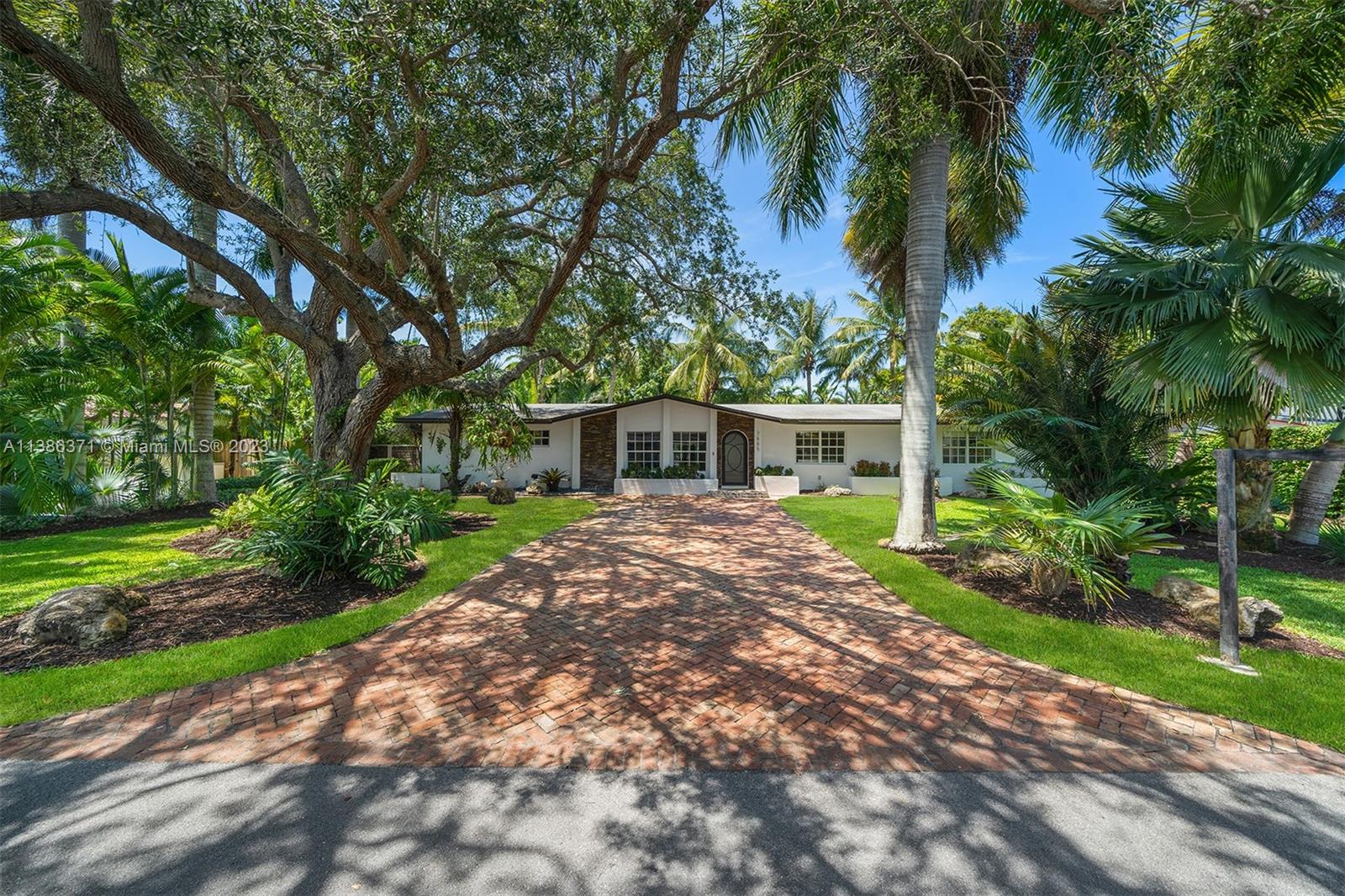 7885 SW 161st St  For Sale A11386371, FL