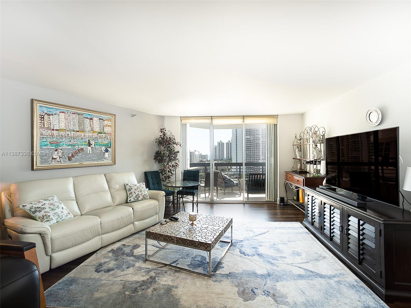 Photo 2 of Mystic Pointe Tower 400 C Apt 1607 in Aventura - MLS A11387336