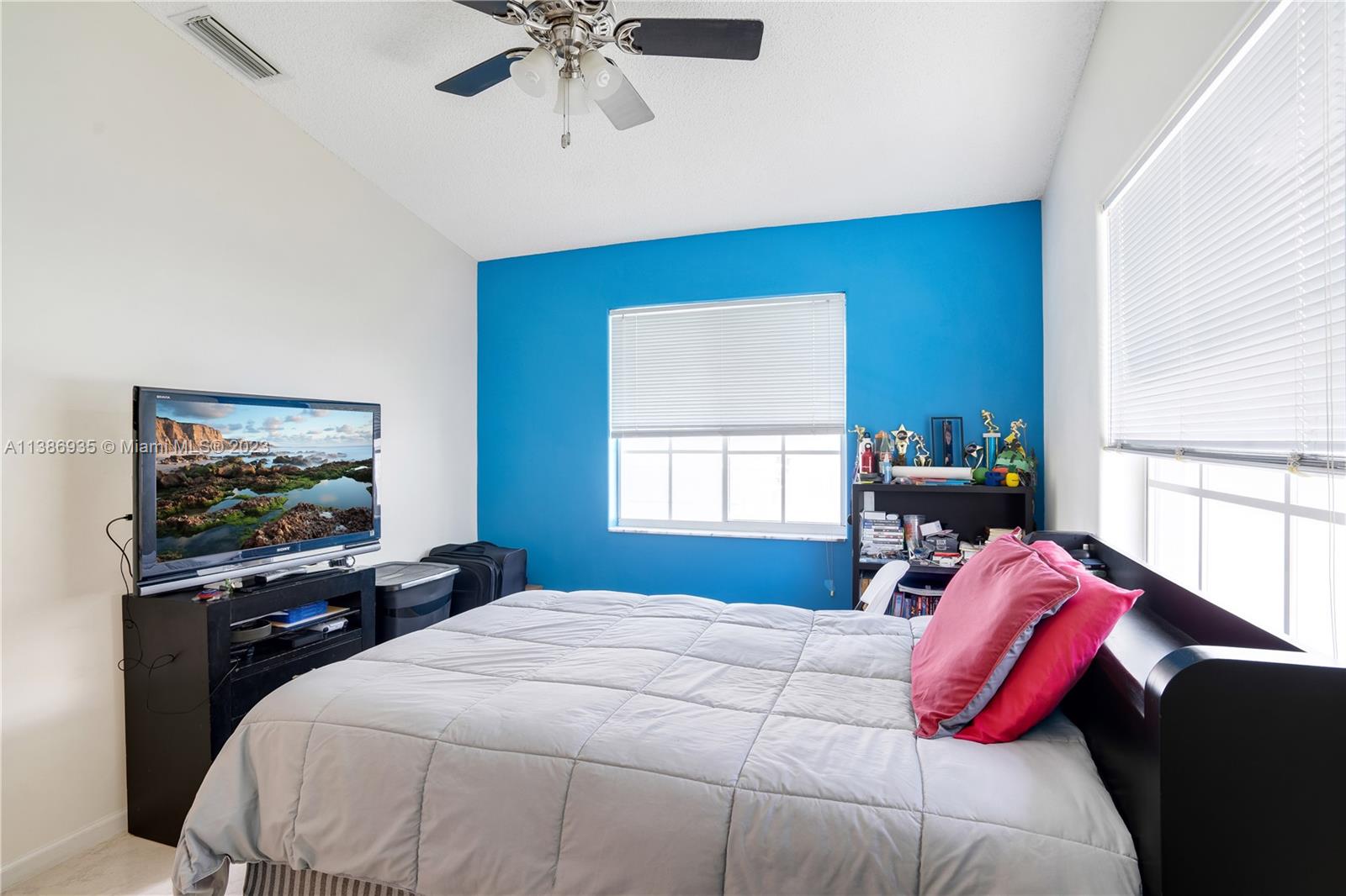 Listing Photo 29