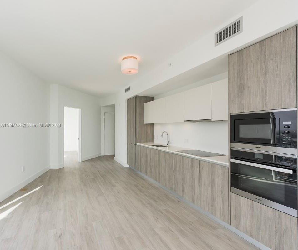 2900 NE 7th Ave 3209, Miami, FL 33137