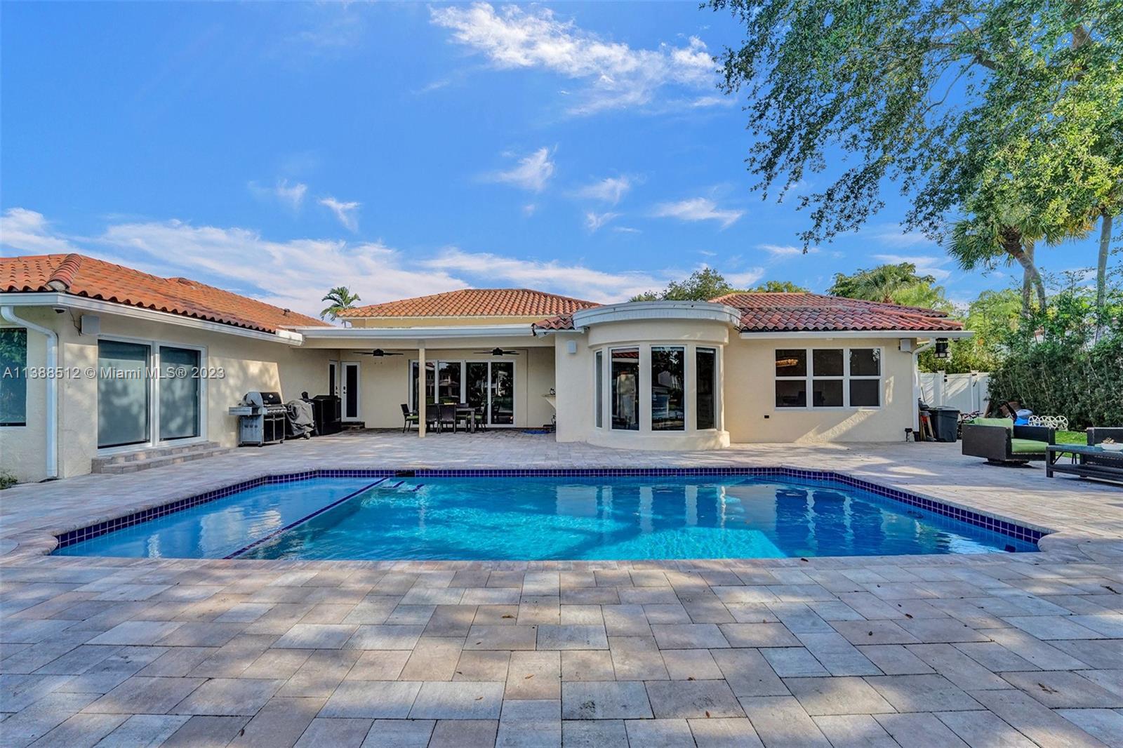 Listing Photo 19