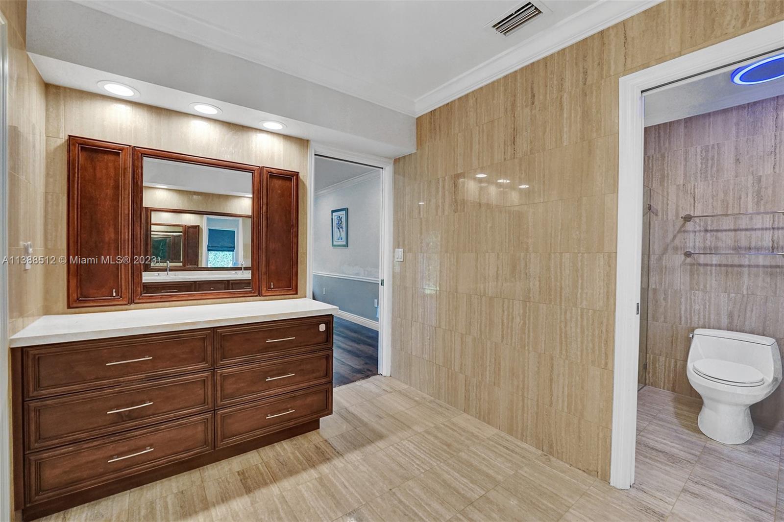 Listing Photo 74