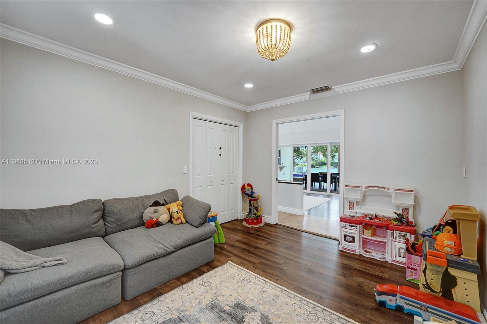 Listing Photo 77