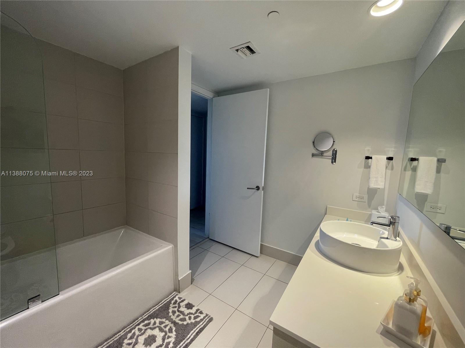Listing Photo 13