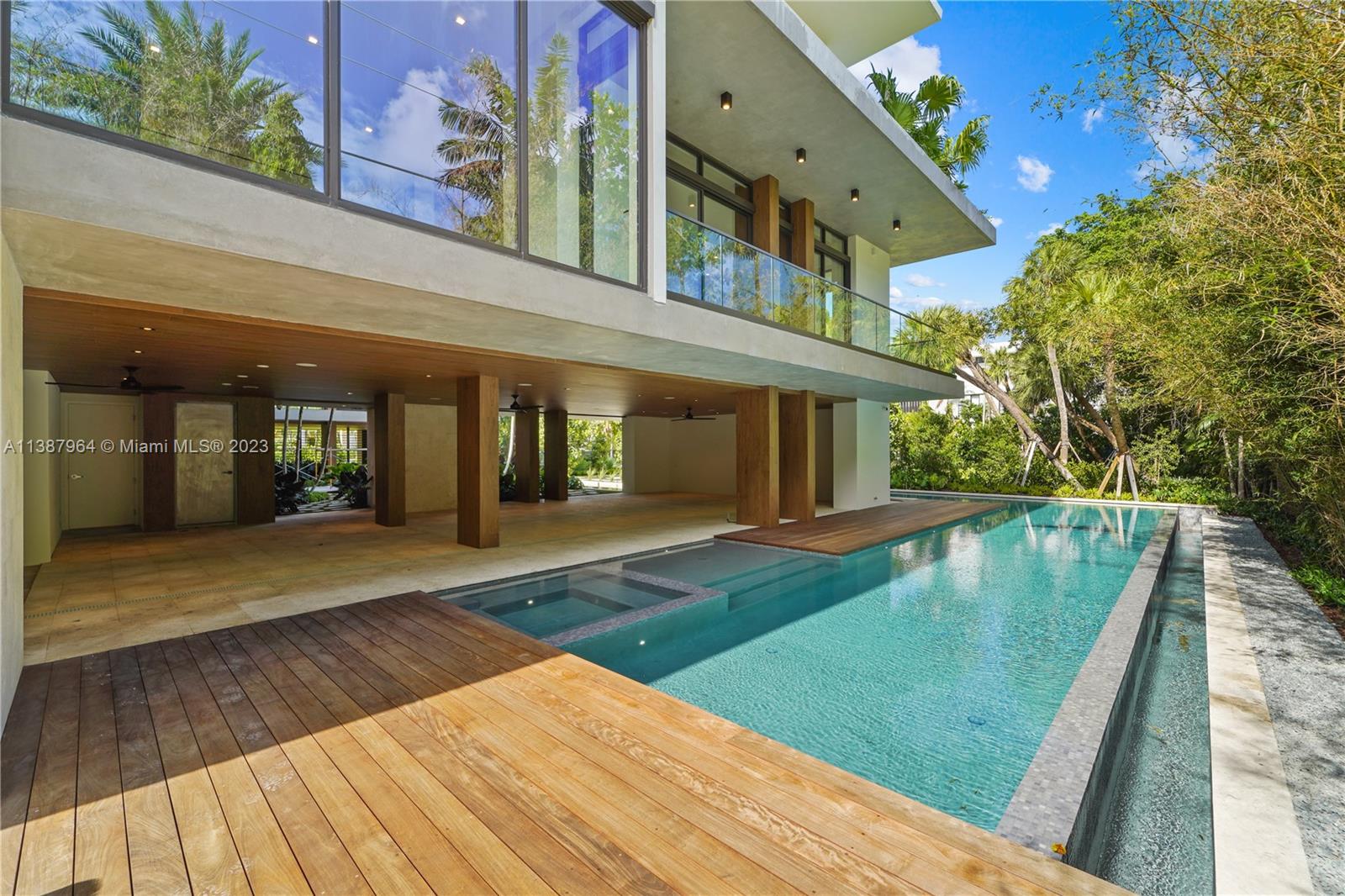 Listing Photo 15