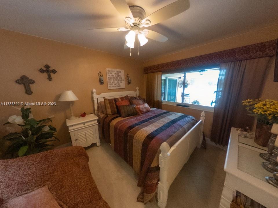 Listing Photo 12