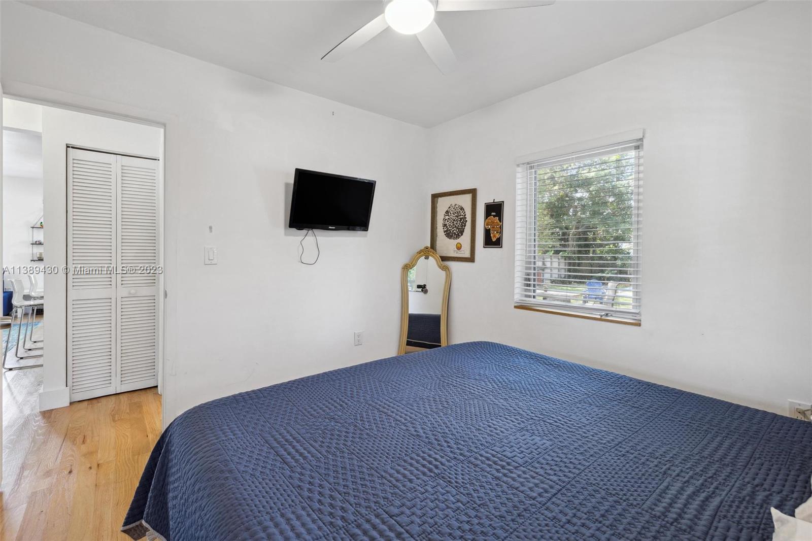 Listing Photo 14