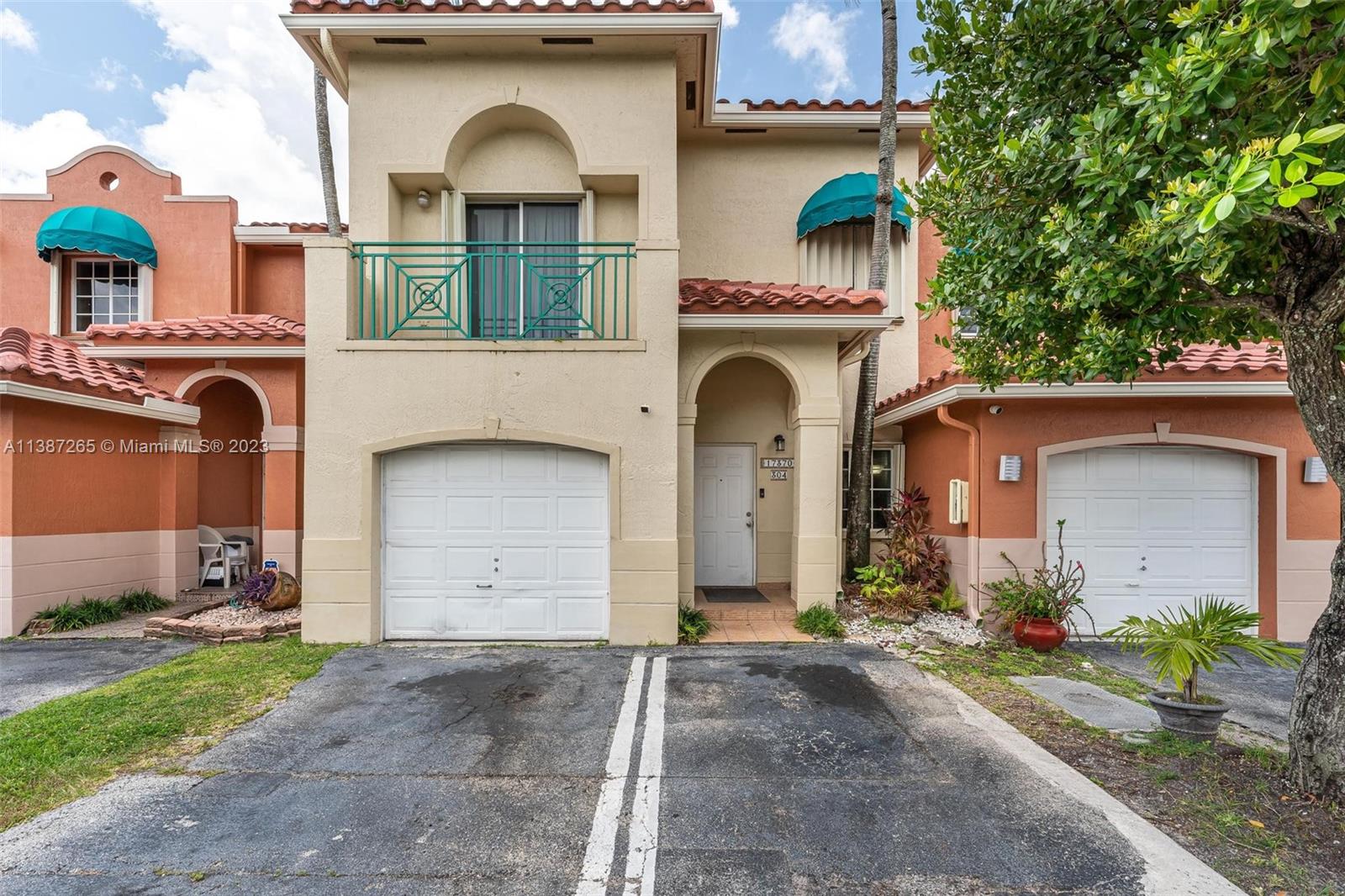 17370 NW 69th Ct 304, Hialeah, FL 33015