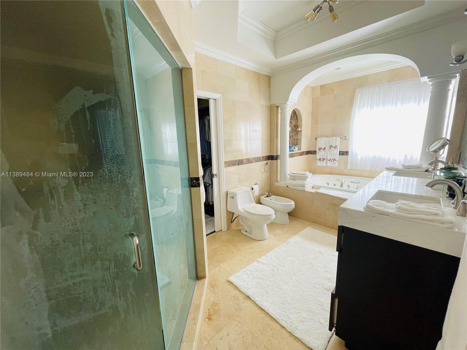 Listing Photo 18