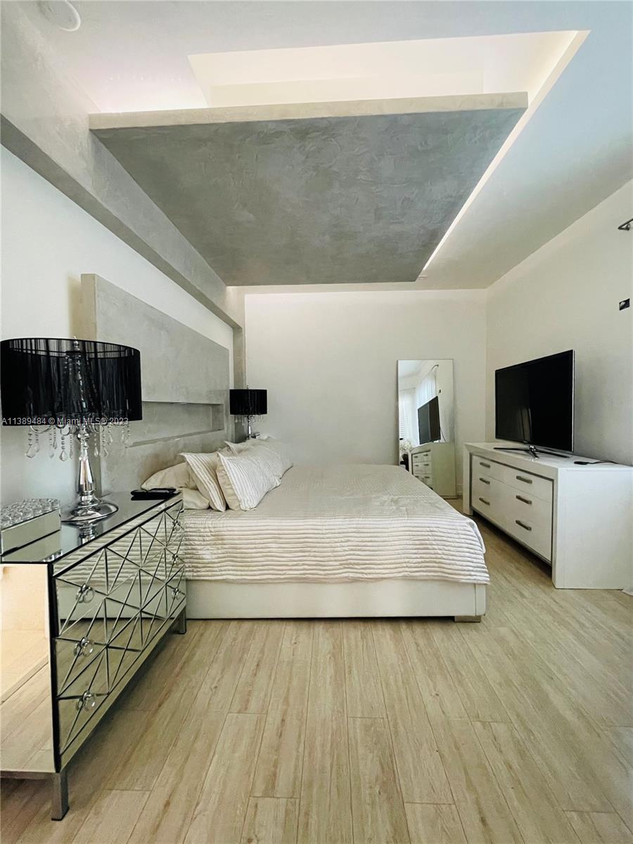Listing Photo 22