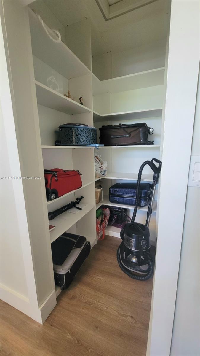 Listing Photo 29