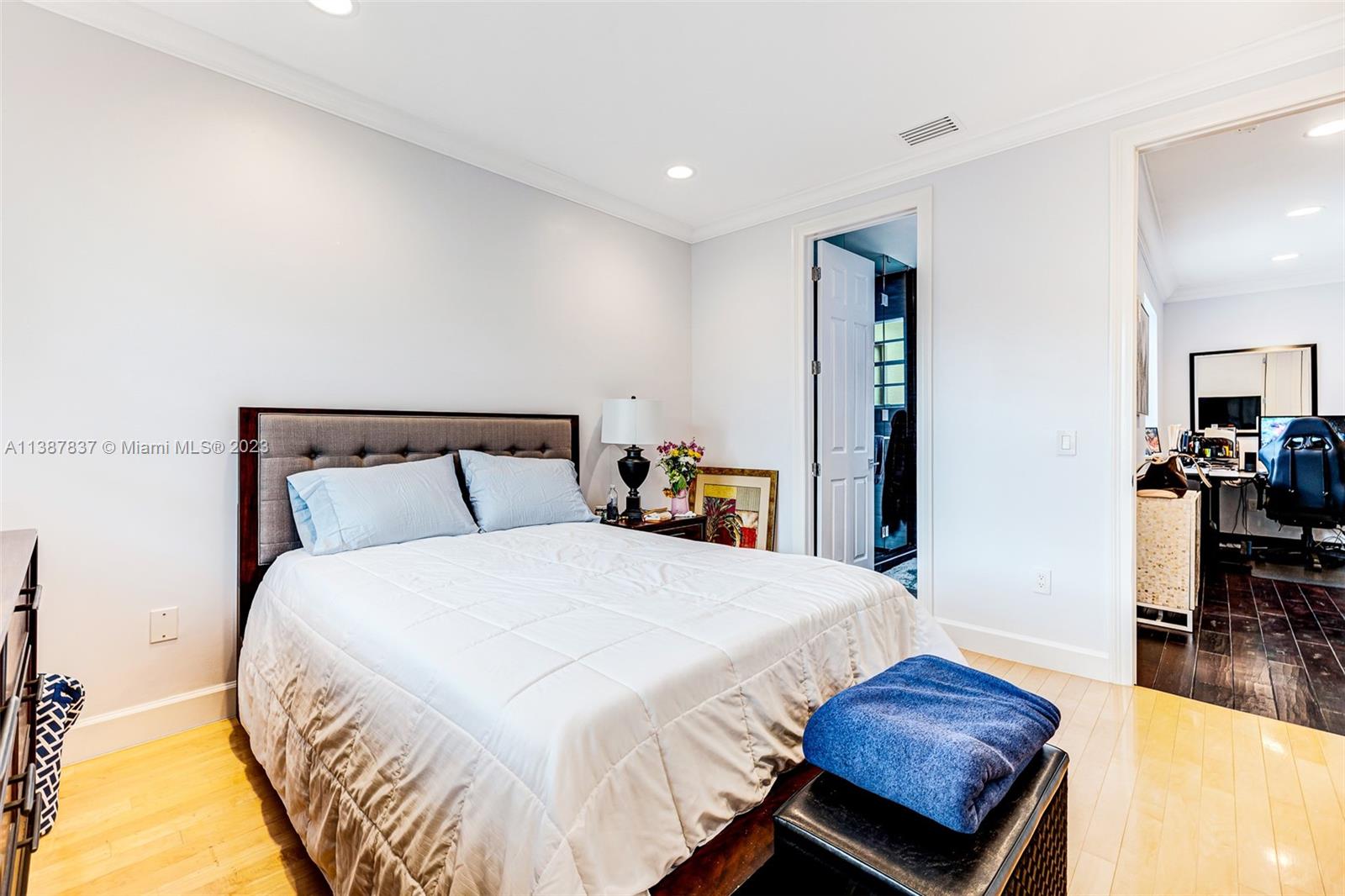 Listing Photo 28