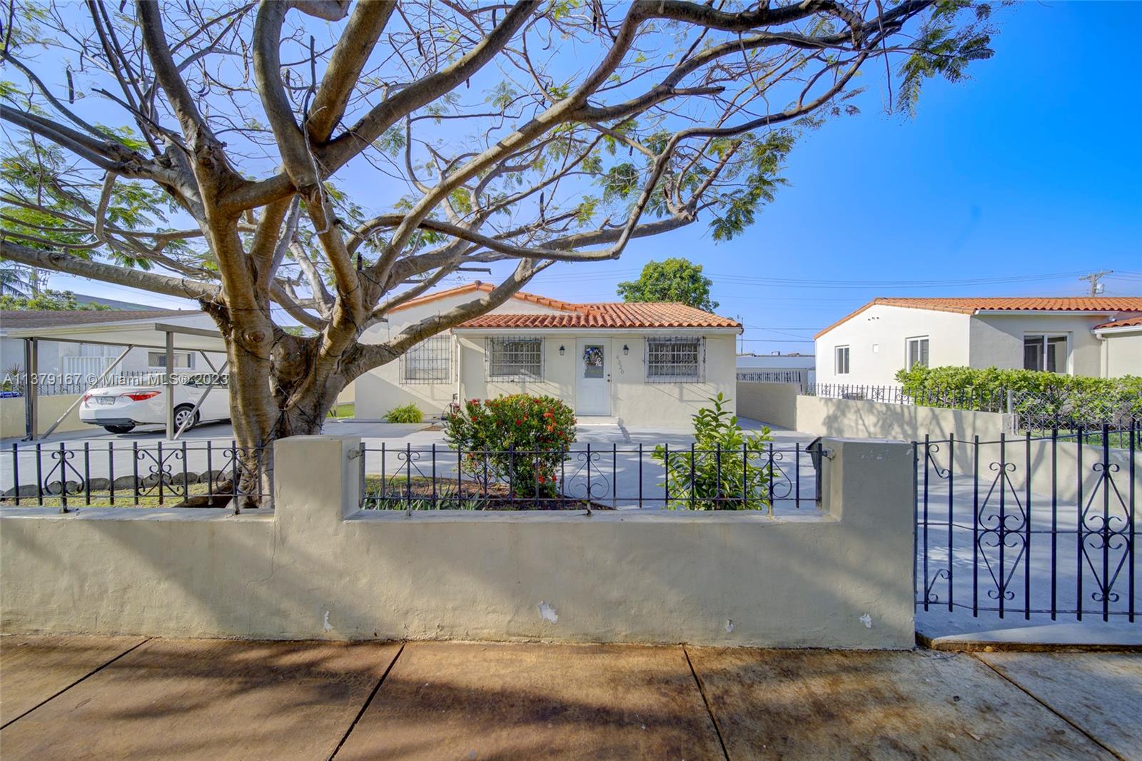 4320 SW 7th St  For Sale A11379167, FL