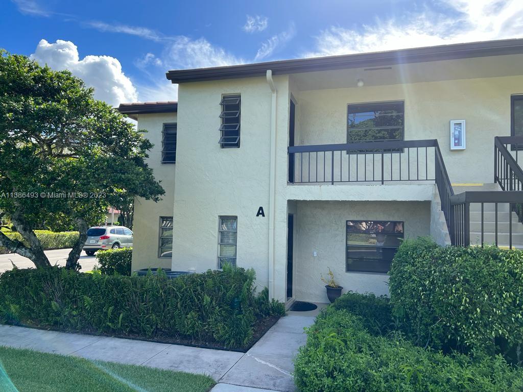 21218 Lago Cir B, Boca Raton, FL 33433