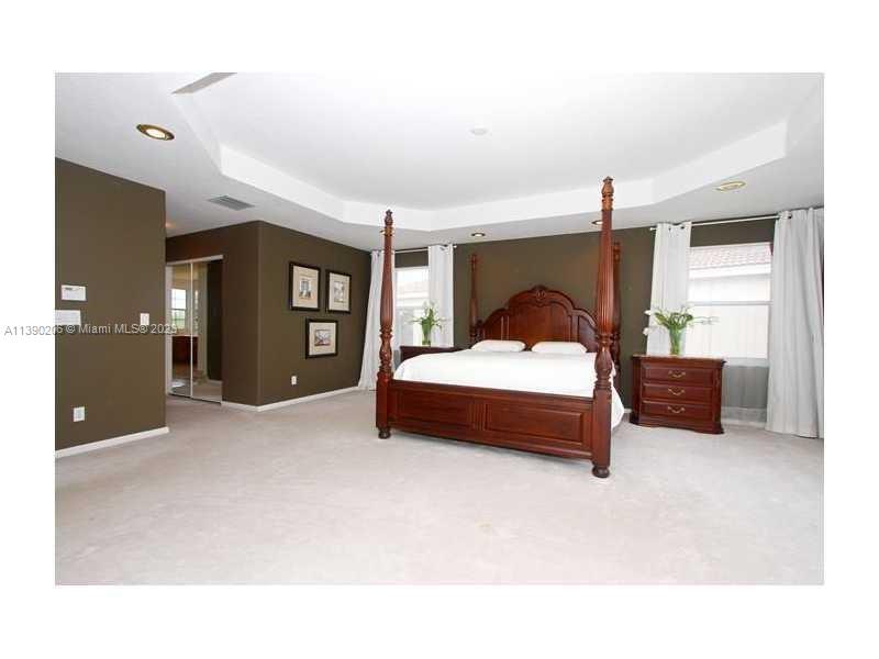 Listing Photo 26