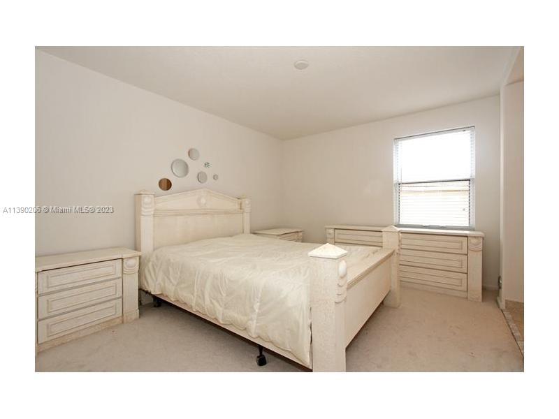 Listing Photo 30