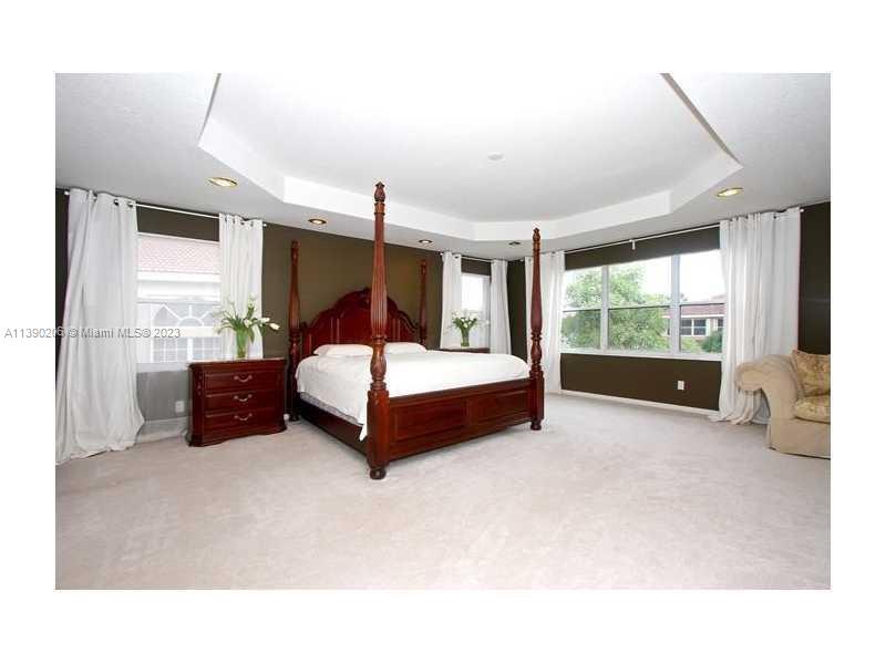 Listing Photo 38