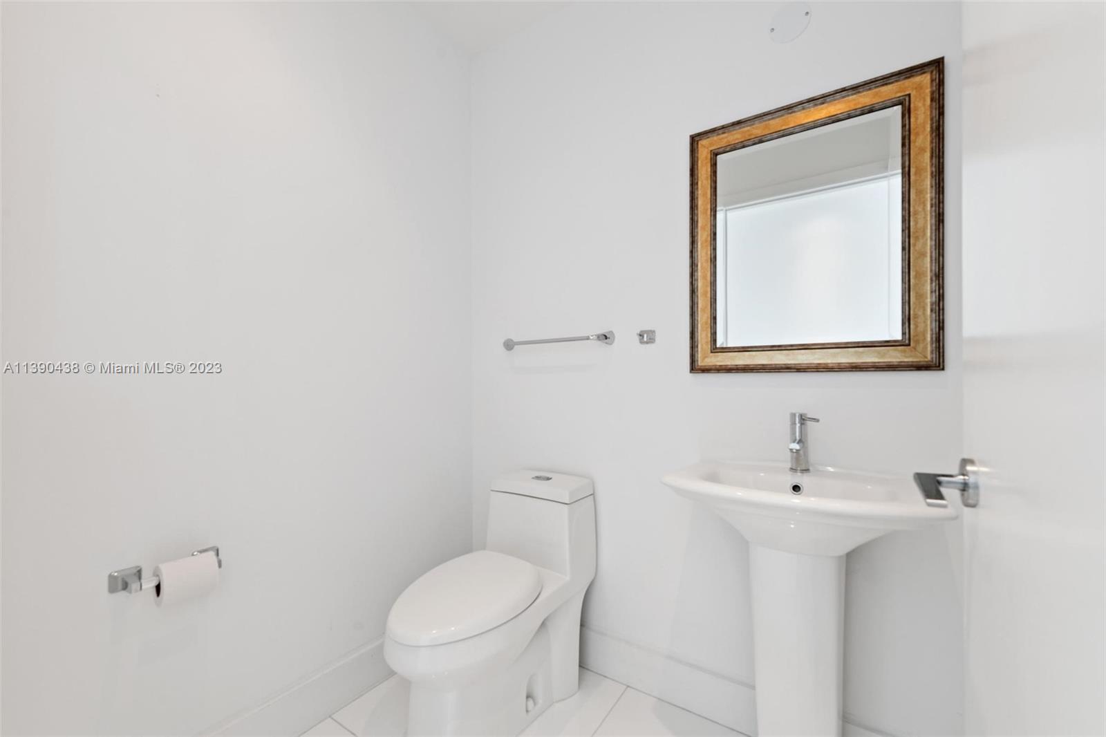 Listing Photo 18