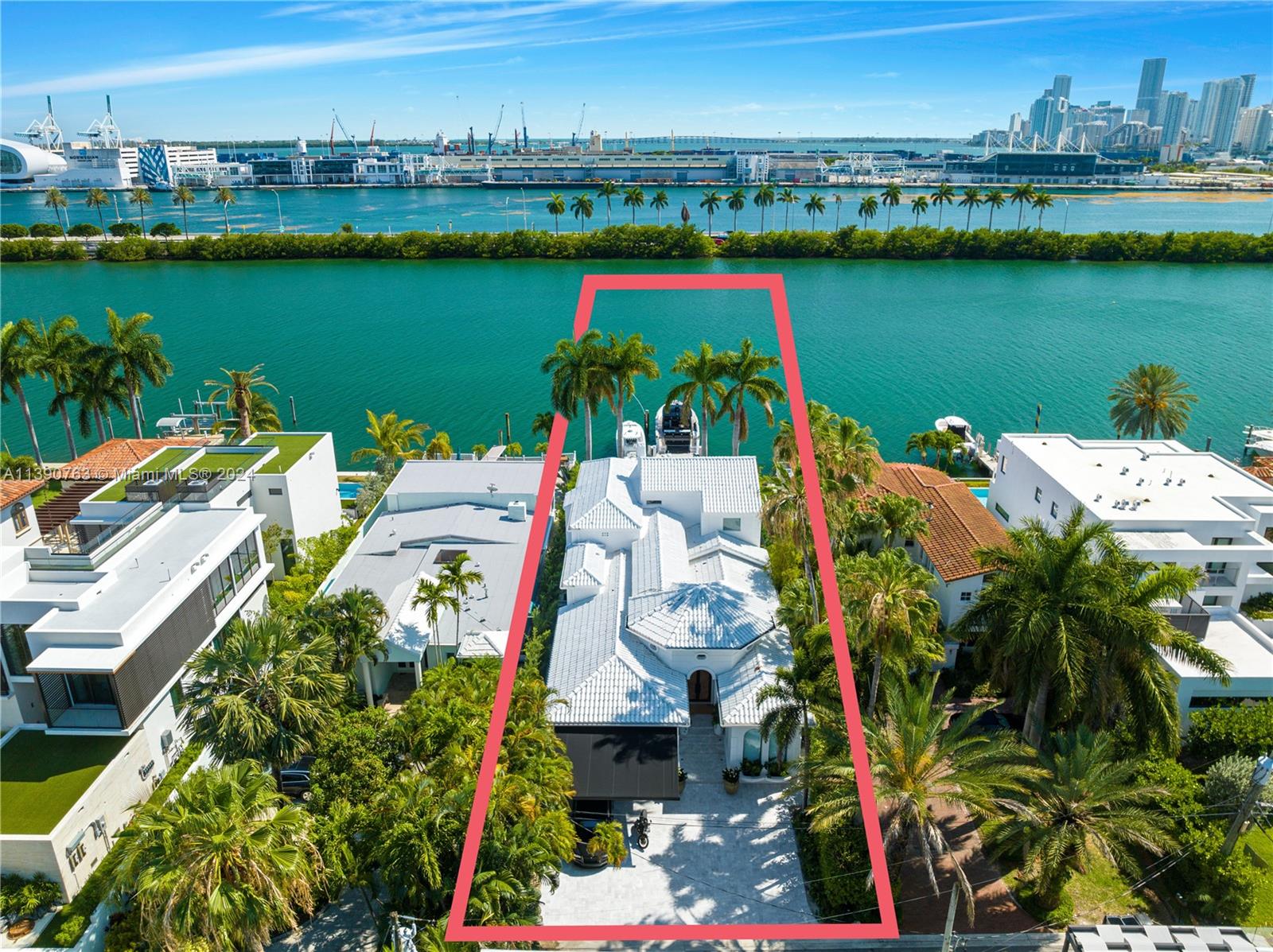222 S Coconut Ln  For Sale A11390763, FL
