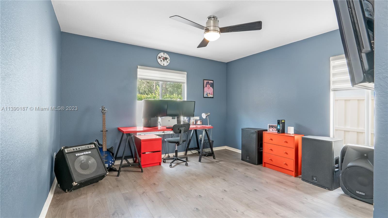 Listing Photo 18