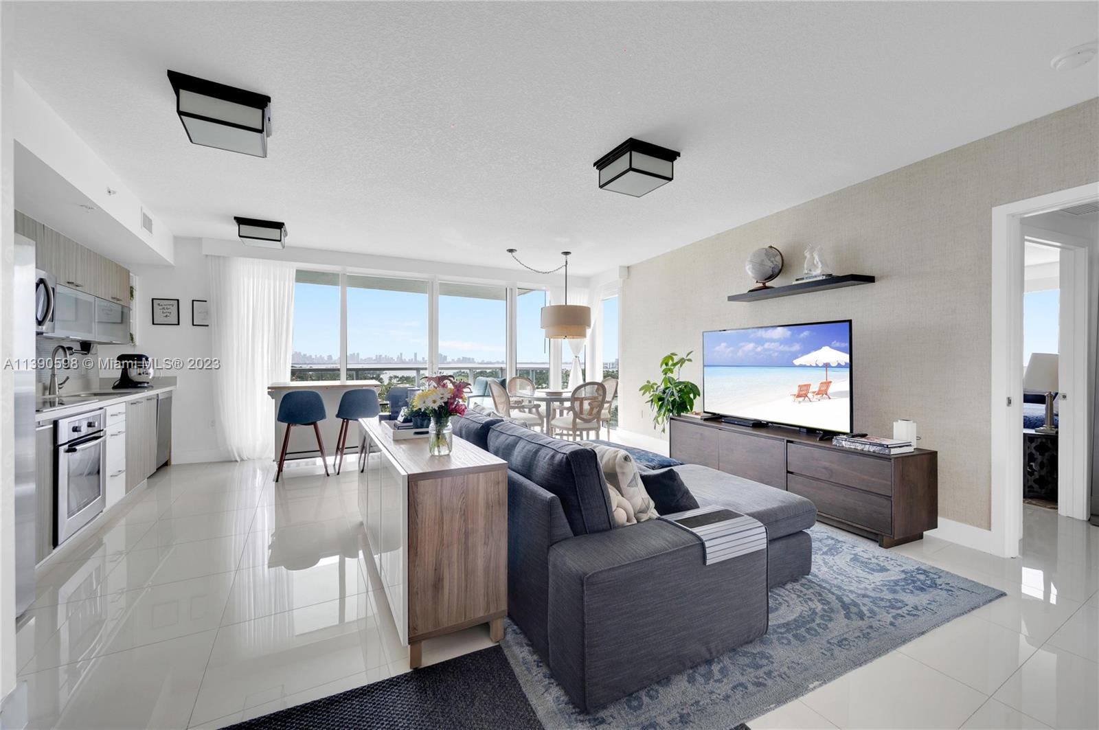 Photo 2 of Eden House Apt 1507 in Miami Beach - MLS A11390598