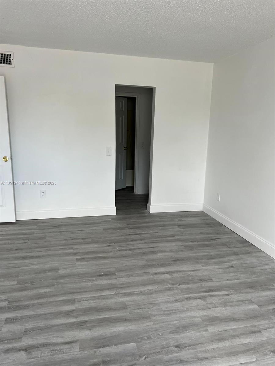 Photo 13 of Inland Towers Condo Apt 110 in North Miami Beach - MLS A11391244