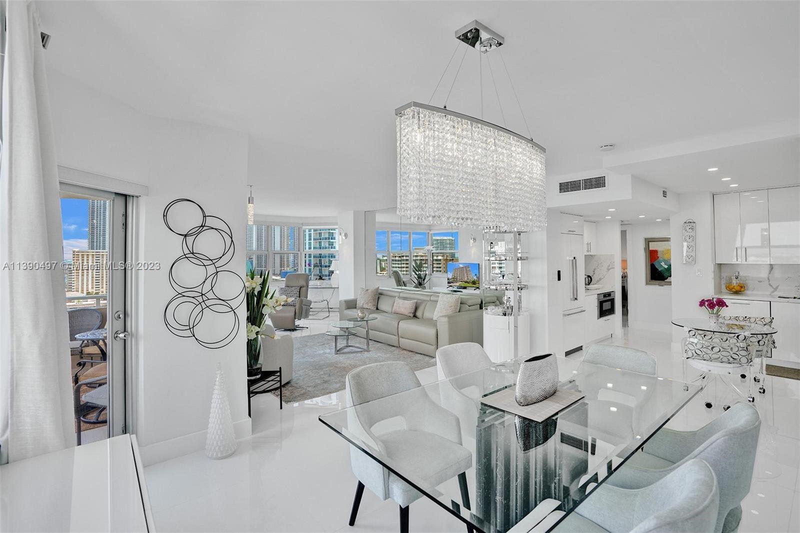 Photo 2 of Hemispheres Condo Apt 14S in Hallandale Beach - MLS A11390497