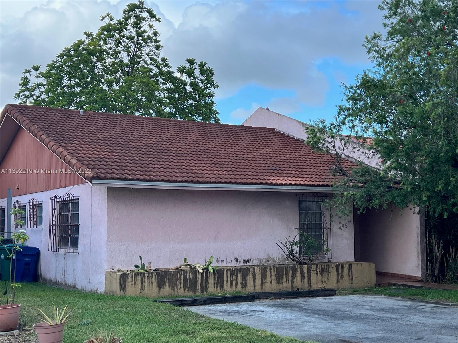 145 SW 116th Ave, Sweetwater, FL 33174