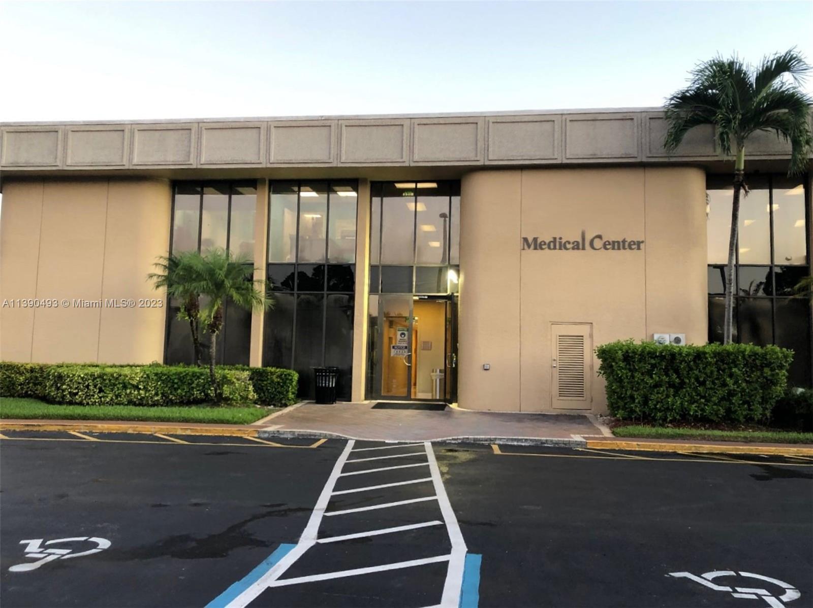   Medical Ctr Cafeteria in Kendall  For Sale A11390493, FL
