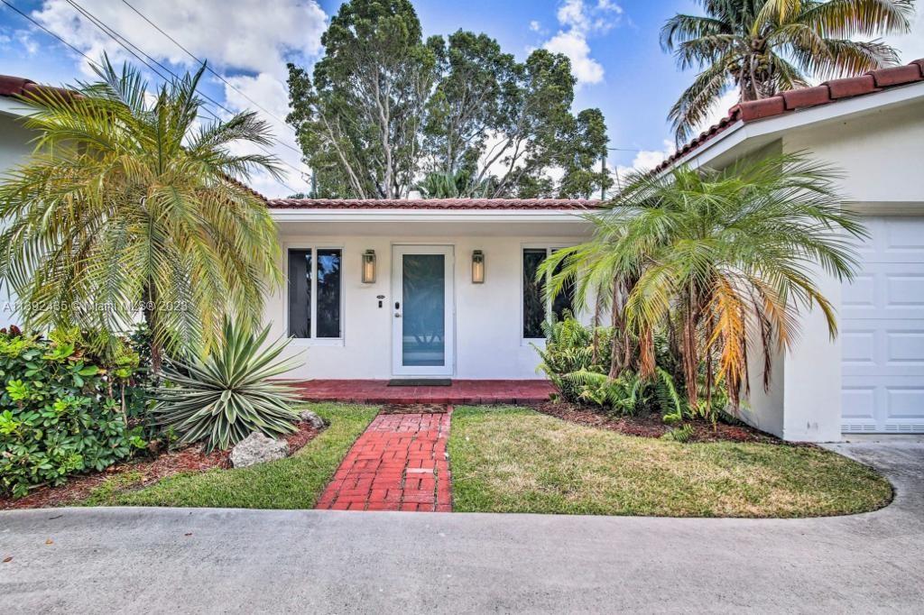 1238  Arthur St  For Sale A11392435, FL