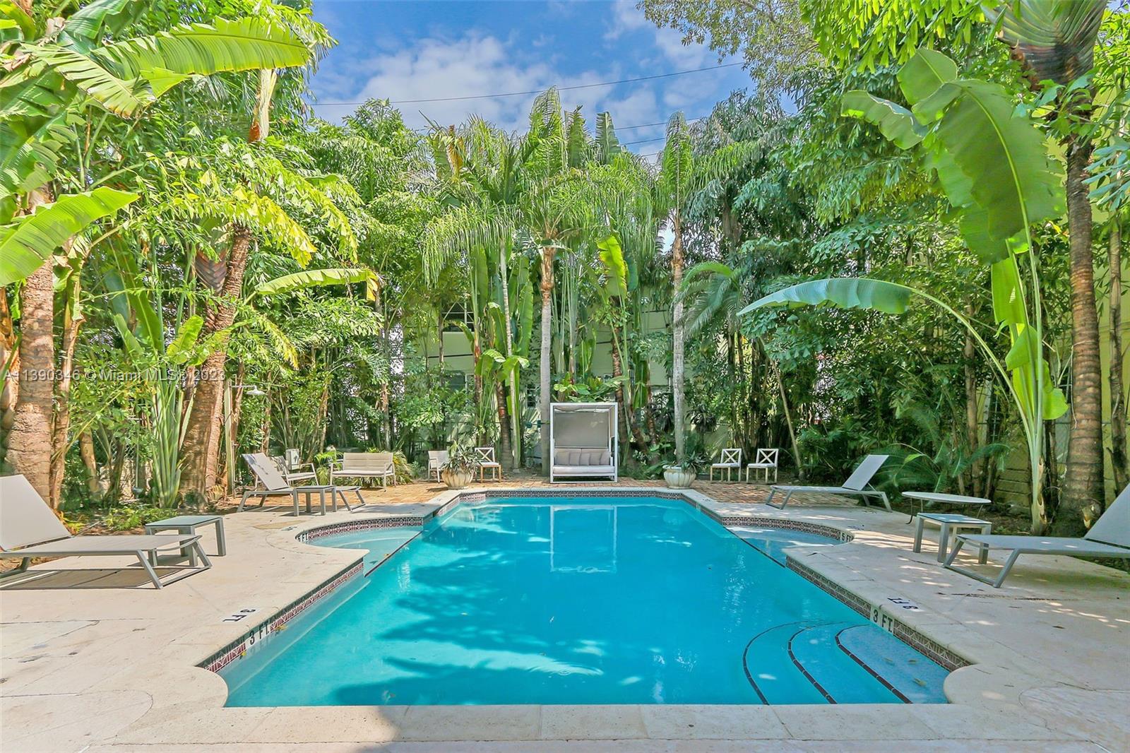 1545  Meridian Ave  For Sale A11390346, FL