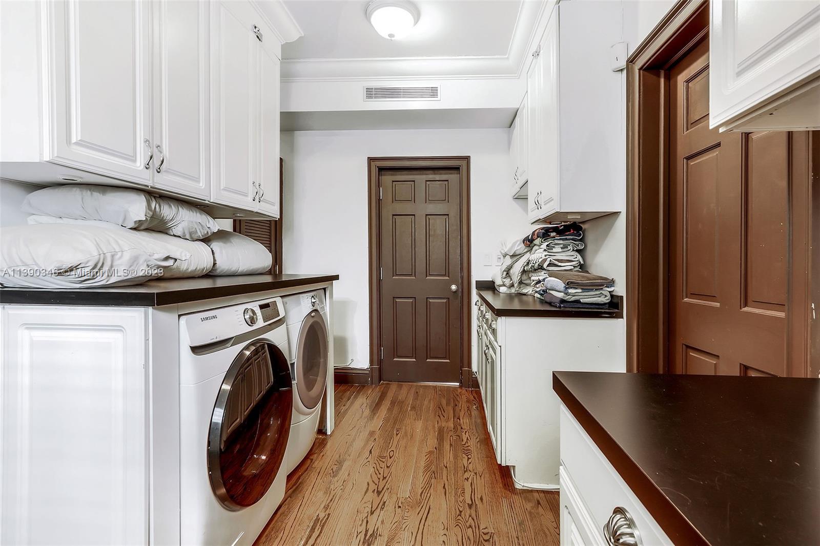 Listing Photo 18