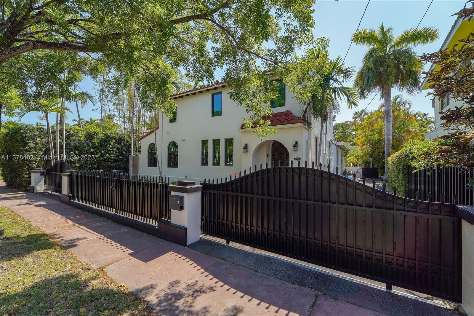 5778  Alton Rd  For Sale A11378482, FL