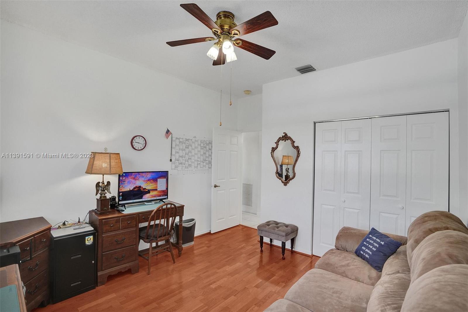 Listing Photo 19