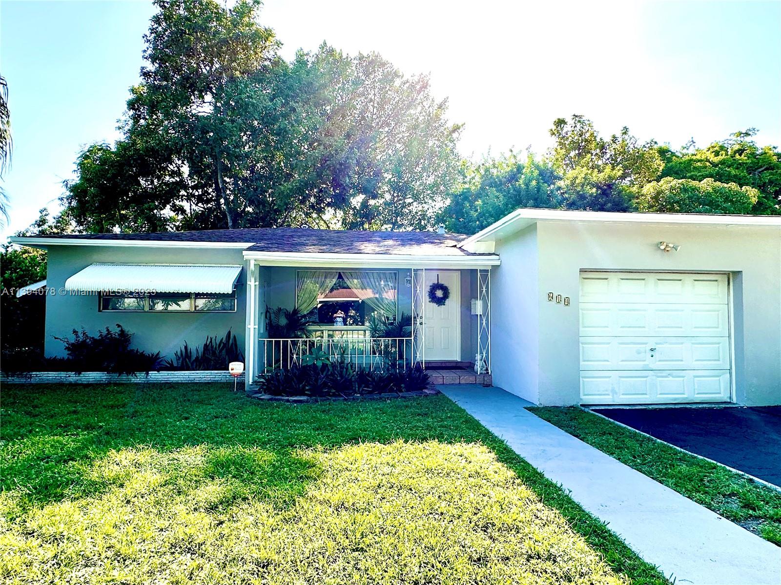Listing Photo 8