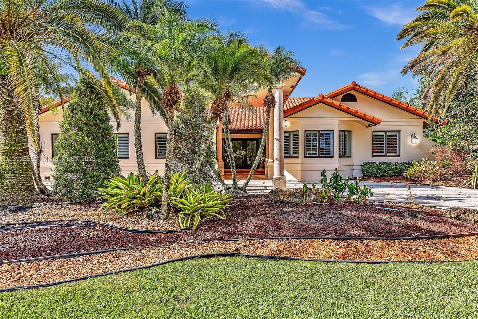 Undisclosed For Sale A11392558, FL