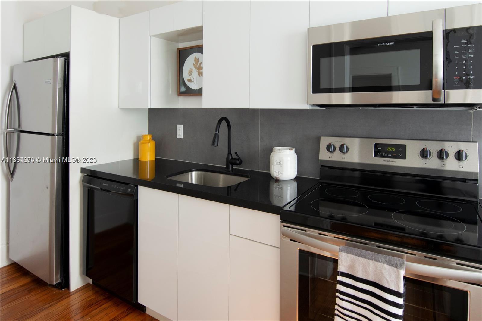 124  Mendoza Ave #9 For Sale A11394670, FL