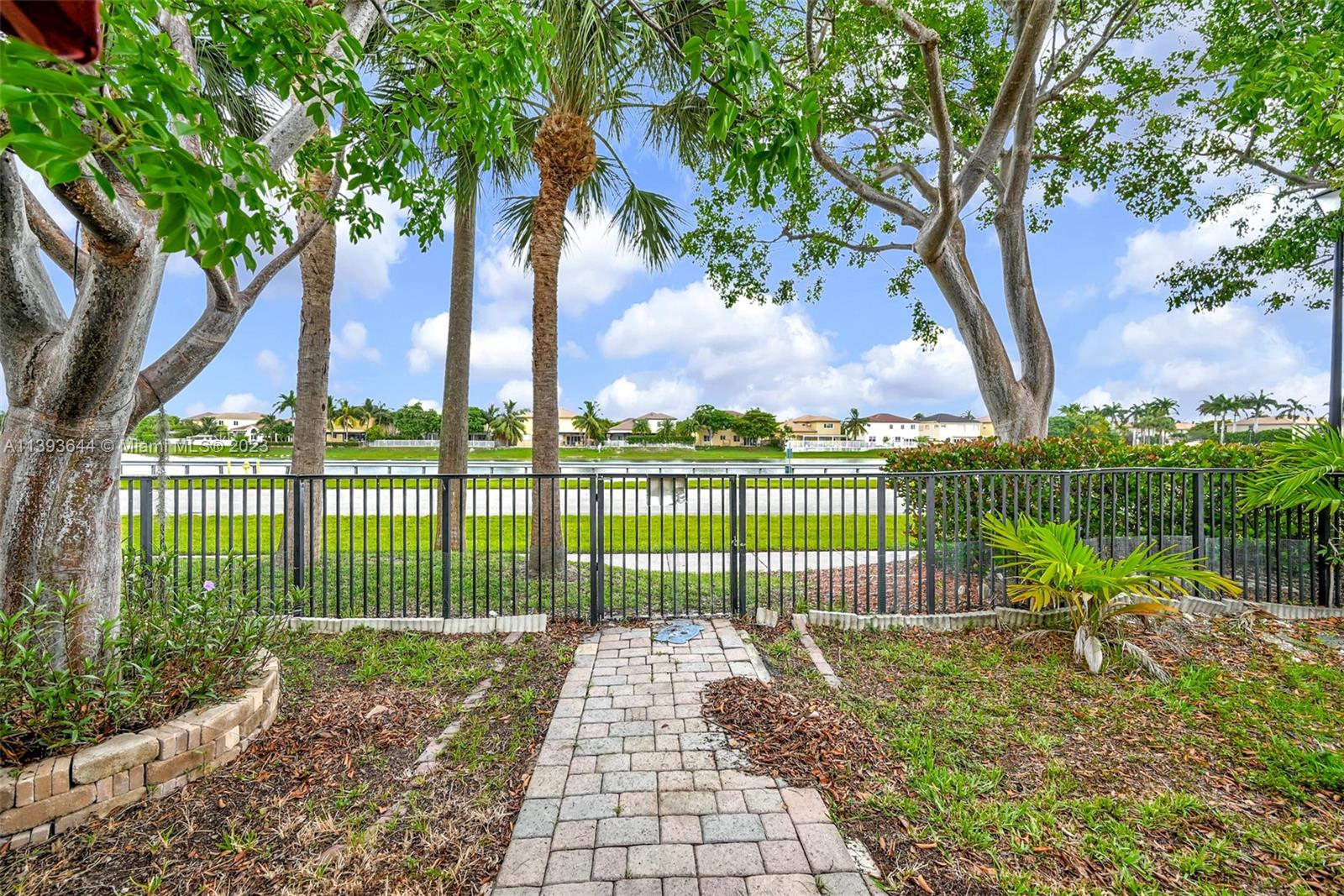 9453 SW 224th Ter, Cutler Bay, Florida image 36