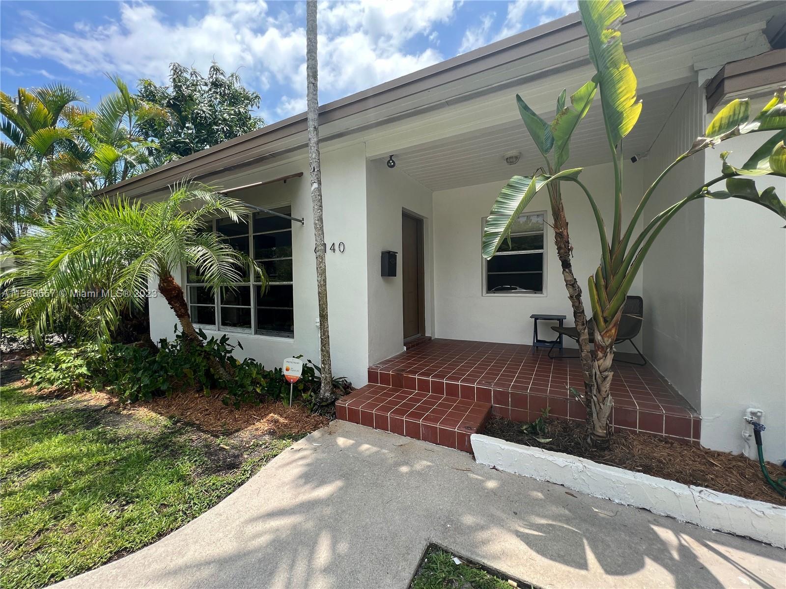 6140 SW 47th St  For Sale A11389557, FL