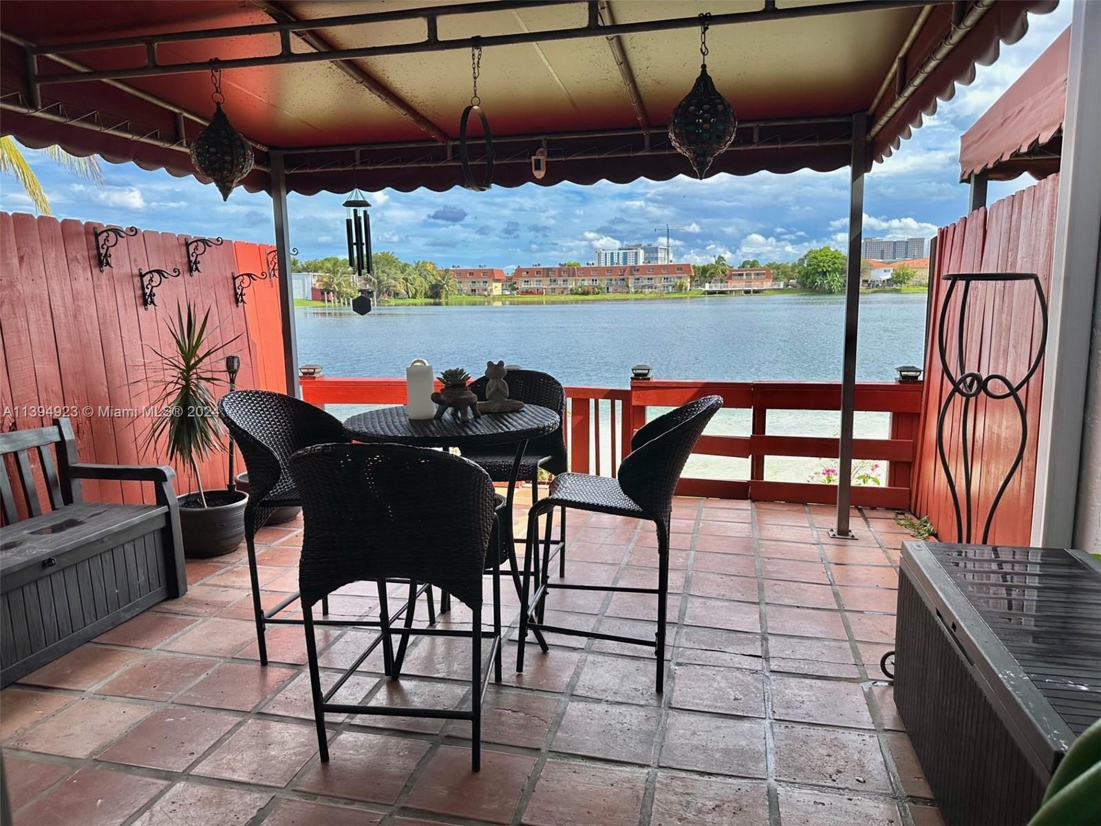 506 NW 107th Ave 9B, Miami, FL 33172
